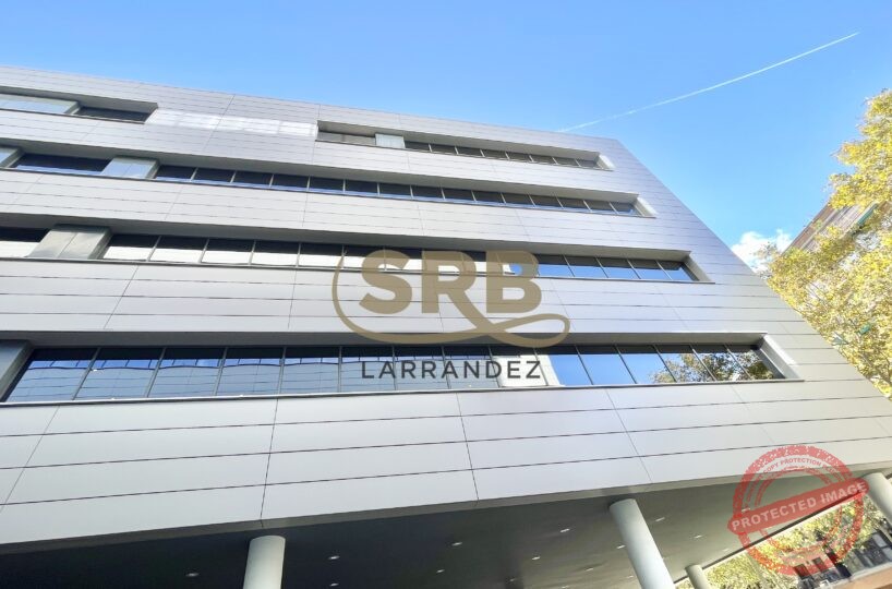 Alquiler Bac de Roda oficina